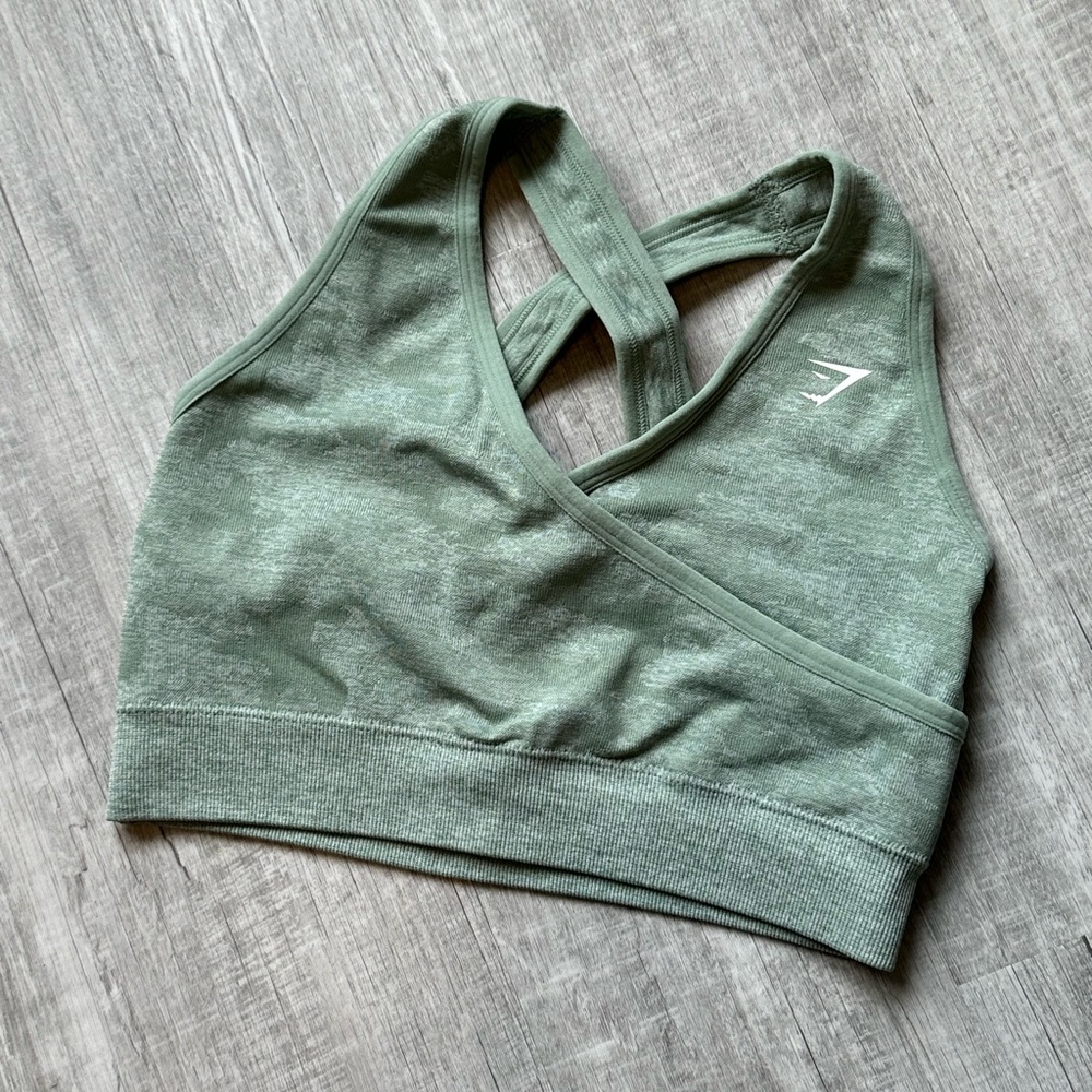 Gymshark Camo Seamless Sports Bra/Sage Green/Size Medium